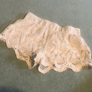 Beige Lace Shorts